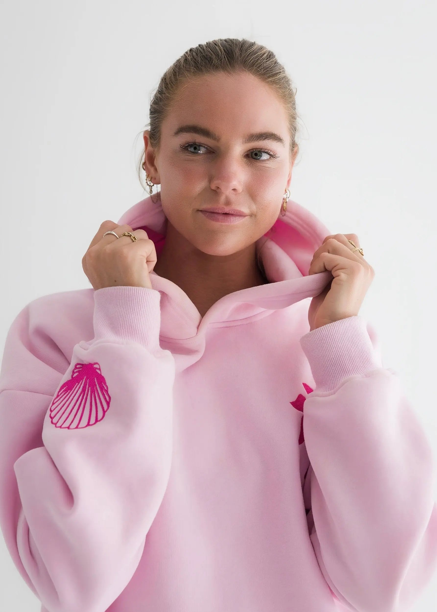 "Hawaii Hibiscus" Hoodie in Blush Pink Palm Puff