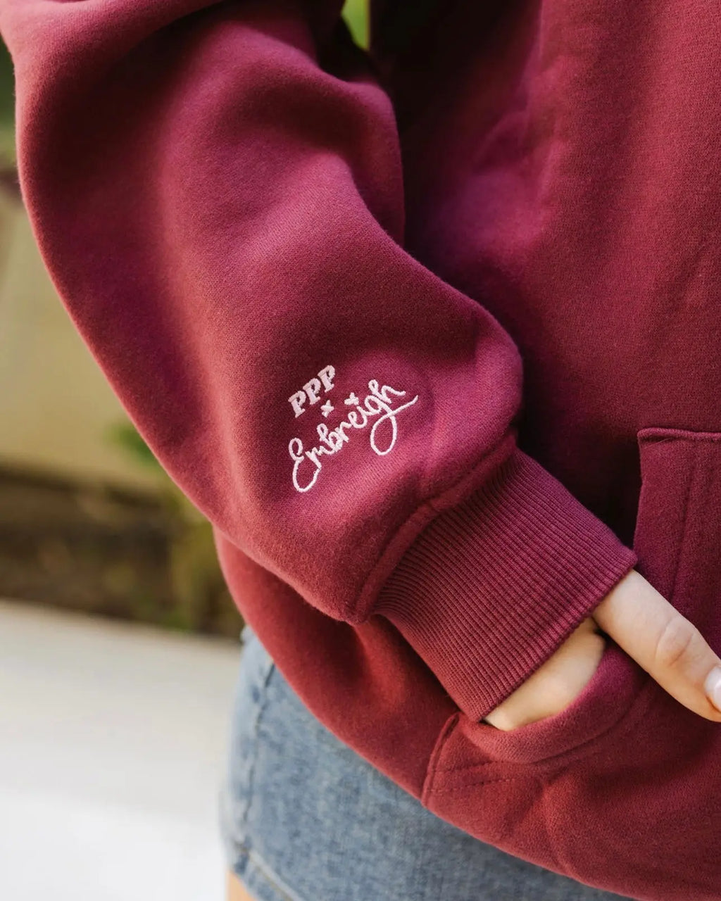 "Live in the Moment" Hoodie in Cherry pinkpalmpuff